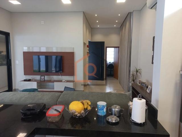 Casa / Sobrado em Condomínio para Venda em Araraquara/SP Jardim Gardênias 3 Quartos