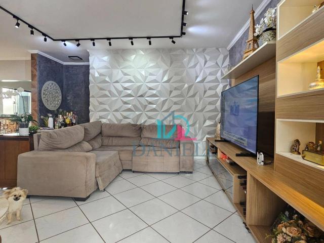 Casa / Sobrado em Condomínio para Venda em Araraquara/SP Jardim dos Flamboyants 3 Quartos