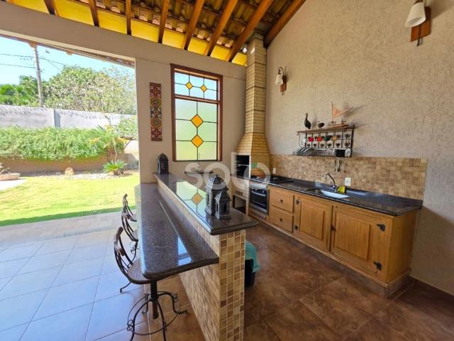 Casa / Sobrado em Condomínio para Venda em Araraquara/SP Jardim Magnólias II 3 Quartos