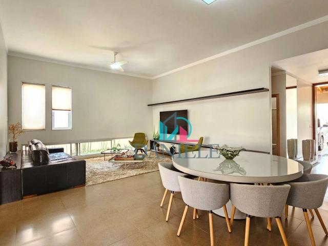 Casa / Sobrado em Condomínio para Venda em Araraquara/SP Parque Residencial Damha 3 Quartos