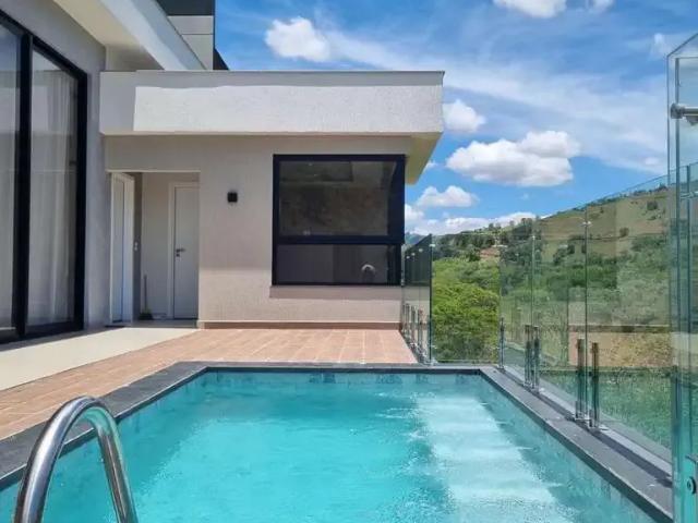 Casa / Sobrado em Condomínio para Venda em Areal/RJ Zona Rural 4 Quartos