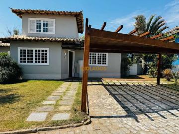Casa / Sobrado em Condomínio para Venda em Armação dos Búzios/RJ Centro 4 Quartos