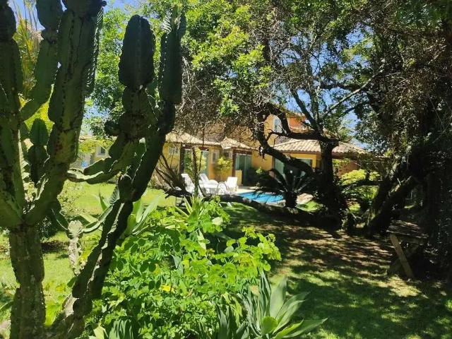 Casa / Sobrado em Condomínio para Venda em Armação dos Búzios/RJ Centro 4 Quartos