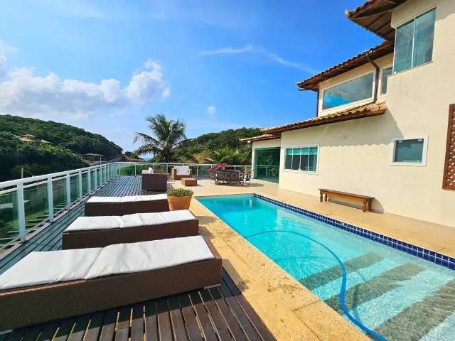 Casa / Sobrado em Condomínio para Venda em Armação dos Búzios/RJ Brava 6 Quartos