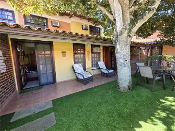 Casa / Sobrado em Condomínio para Venda em Armação dos Búzios/RJ Geribá 4 Quartos