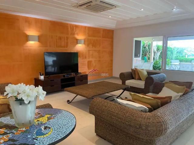 Casa / Sobrado em Condomínio para Venda em Armação dos Búzios/RJ Ferradura 4 Quartos
