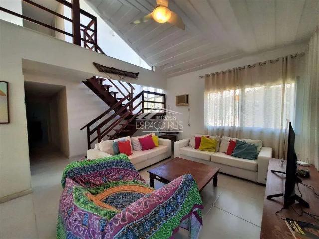 Casa / Sobrado em Condomínio para Venda em Armação dos Búzios/RJ Ferradura 4 Quartos