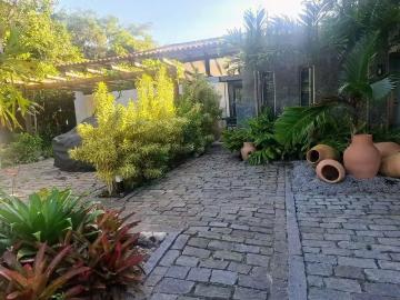 Casa / Sobrado em Condomínio para Venda em Armação dos Búzios/RJ Loteamento Praia Baia Formosa 4 Quartos