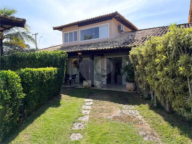 Casa / Sobrado em Condomínio para Venda em Armação dos Búzios/RJ Manguinhos 4 Quartos