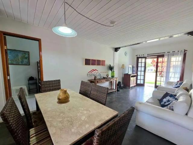 Casa / Sobrado em Condomínio para Venda em Armação dos Búzios/RJ Praia Rasa 4 Quartos