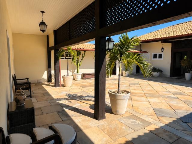 Casa / Sobrado em Condomínio para Venda em Armação dos Búzios/RJ Vila Luiza 5 Quartos