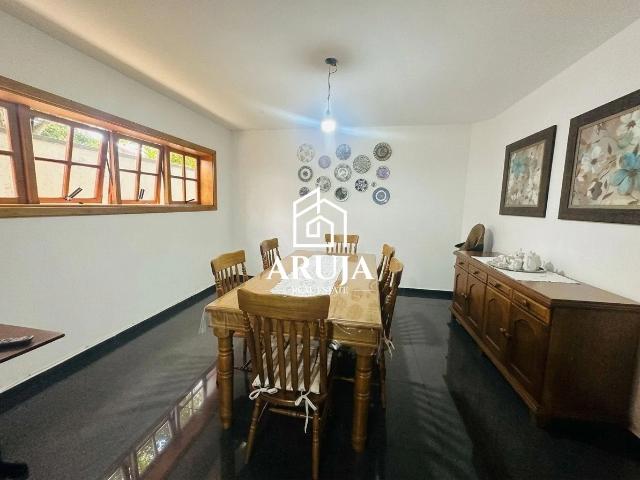Casa / Sobrado em Condomínio para Venda em Arujá/SP Condominio Arujazinho 5 Quartos