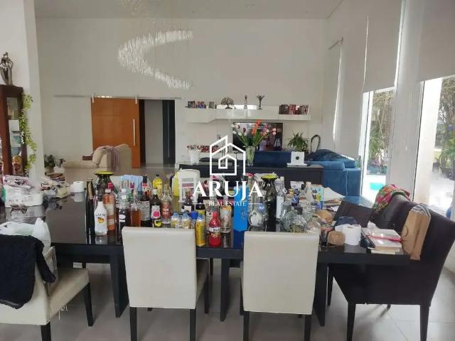 Casa / Sobrado em Condomínio para Venda em Arujá/SP Novo Horizonte Hills I e II 4 Quartos