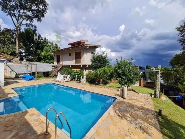 Casa / Sobrado em Condomínio para Venda em Arujá/SP Arujázinho I, II e III 3 Quartos