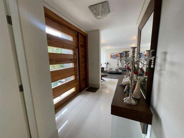 Casa / Sobrado em Condomínio para Venda em Arujá/SP Arujázinho I, II e III 4 Quartos