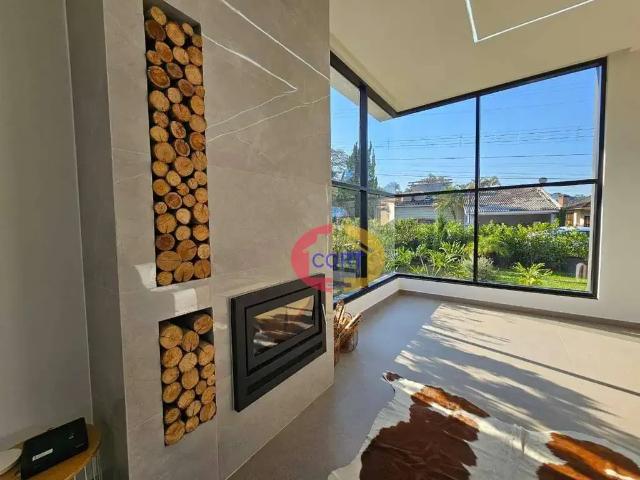 Casa / Sobrado em Condomínio para Venda em Arujá/SP Arujázinho I, II e III 5 Quartos