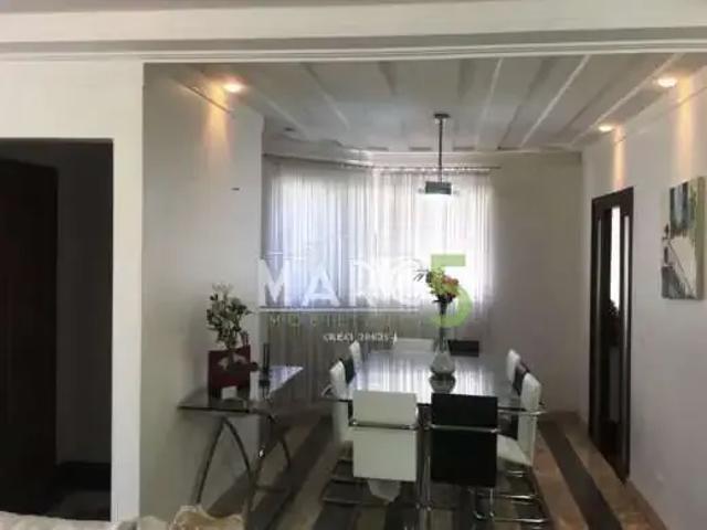 Casa / Sobrado em Condomínio para Venda em Arujá/SP Arujá 5 4 Quartos