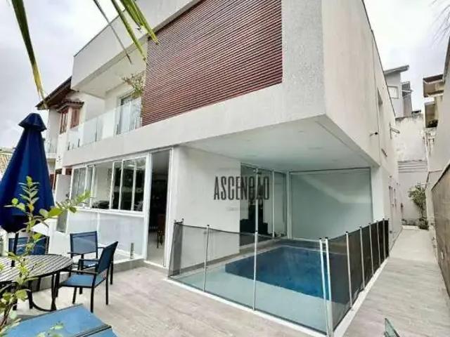 Casa / Sobrado em Condomínio para Venda em Arujá/SP Arujá 5 5 Quartos