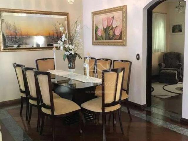 Casa / Sobrado em Condomínio para Venda em Arujá/SP Arujá 5 3 Quartos