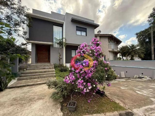 Casa / Sobrado em Condomínio para Venda em Arujá/SP Arujá Country Club 3 Quartos