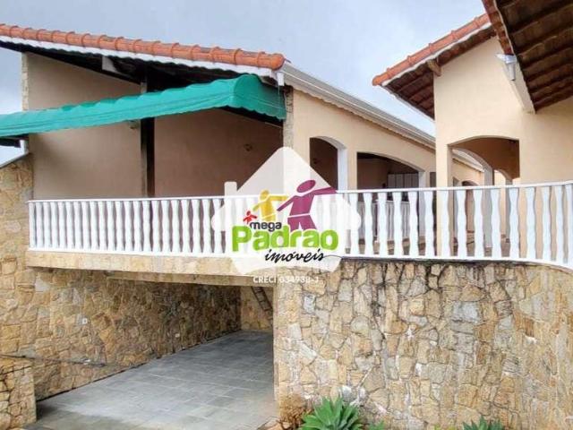 Casa / Sobrado em Condomínio para Venda em Arujá/SP Arujá Country Club 4 Quartos