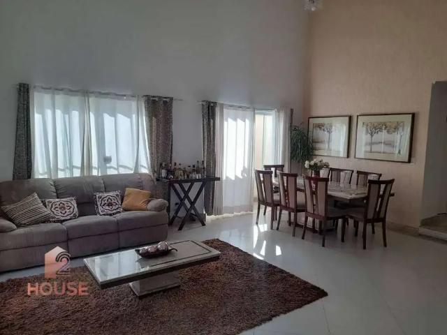 Casa / Sobrado em Condomínio para Venda em Arujá/SP Arujá Country Club 4 Quartos