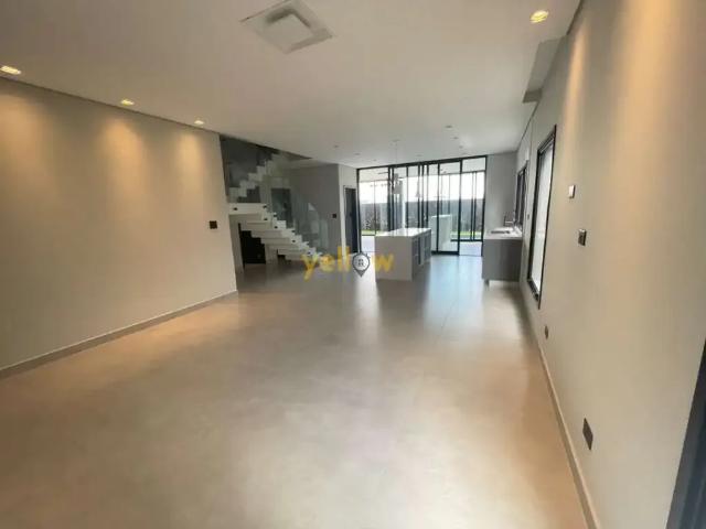 Casa / Sobrado em Condomínio para Venda em Arujá/SP Residencial Real Park 4 Quartos