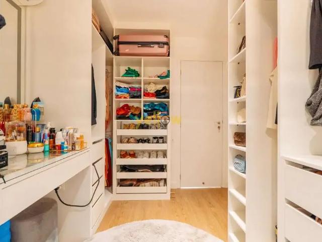Casa / Sobrado em Condomínio para Venda em Arujá/SP Jardim Limoeiro 4 Quartos