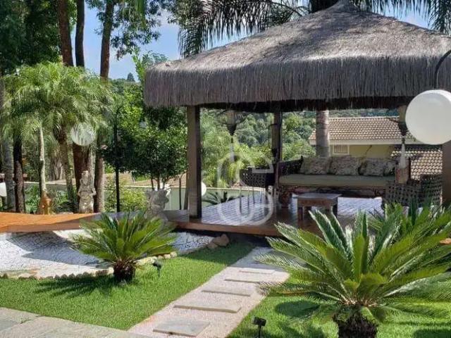 Casa / Sobrado em Condomínio para Venda em Arujá/SP São Bento 6 Quartos
