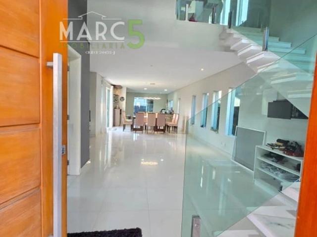 Casa / Sobrado em Condomínio para Venda em Arujá/SP Residencial Real Park 3 Quartos