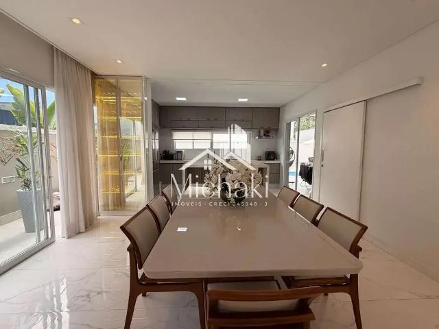 Casa / Sobrado em Condomínio para Venda em Arujá/SP Residencial Real Park 4 Quartos
