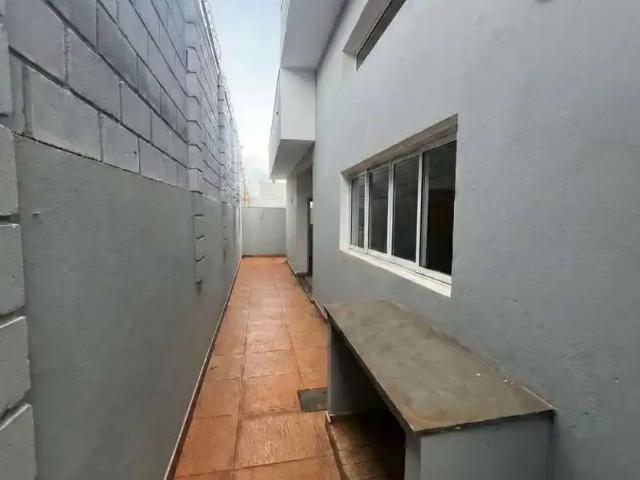 Casa / Sobrado em Condomínio para Venda em Assis/SP Centro 1 Quartos