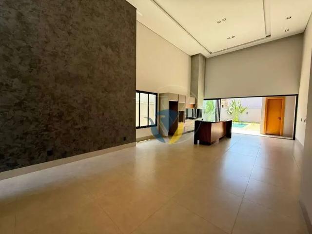 Casa / Sobrado em Condomínio para Venda em Assis/SP Residencial Casablanca 3 Quartos