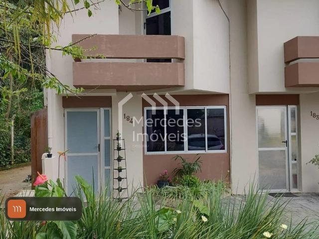 Casa / Sobrado em Condomínio para Venda em Balneário Camboriú/SC Ariribá 2 Quartos