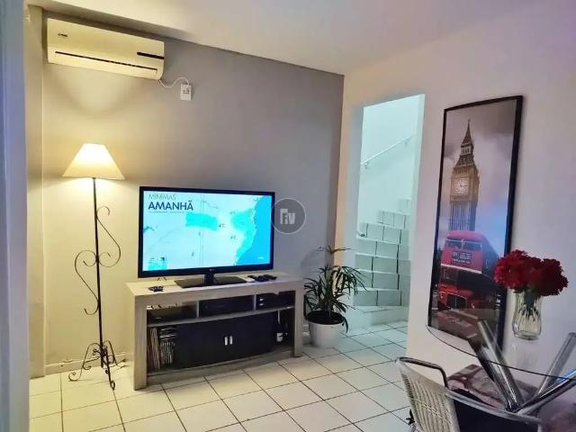 Casa / Sobrado em Condomínio para Venda em Balneário Camboriú/SC Ariribá 2 Quartos