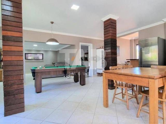 Casa / Sobrado em Condomínio para Venda em Balneário Camboriú/SC Ariribá 4 Quartos