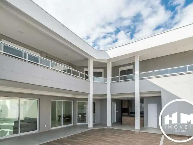 Casa / Sobrado em Condomínio para Venda em Balneário Camboriú/SC Ariribá 5 Quartos