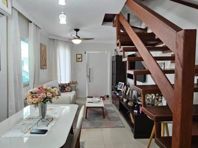 Casa / Sobrado em Condomínio para Venda em Balneário Camboriú/SC Barra 2 Quartos