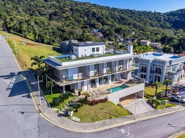 Casa / Sobrado em Condomínio para Venda em Balneário Camboriú/SC Itapema 5 Quartos