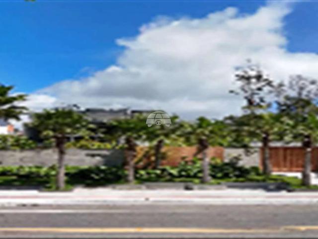 Casa / Sobrado em Condomínio para Venda em Balneário Camboriú/SC Praia do Estaleiro 4 Quartos