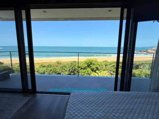 Casa / Sobrado em Condomínio para Venda em Balneário Camboriú/SC Praia do Estaleiro 3 Quartos