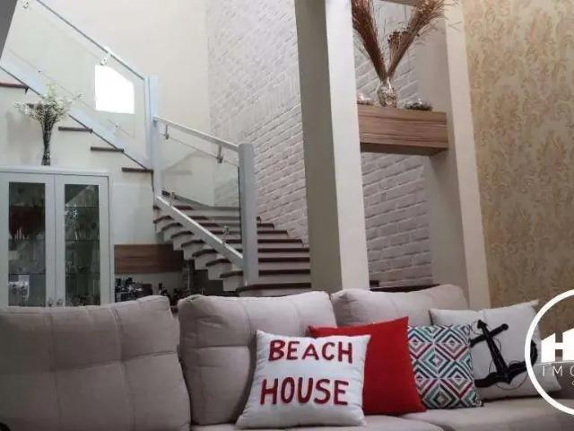 Casa / Sobrado em Condomínio para Venda em Balneário Piçarras/SC Itacolomi 4 Quartos