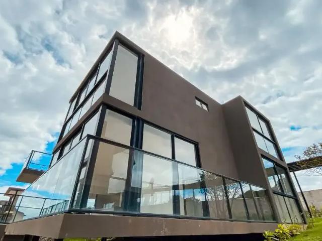 Casa / Sobrado em Condomínio para Venda em Bananeiras/PB Zona Rural 4 Quartos