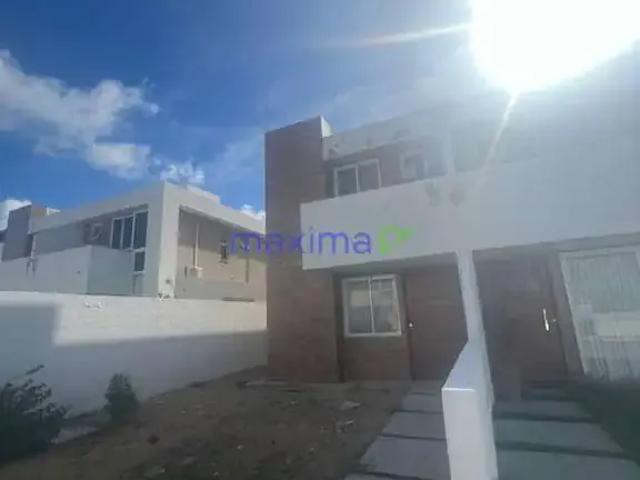 Casa / Sobrado em Condomínio para Venda em Barra dos Coqueiros/SE Capuã 2 Quartos