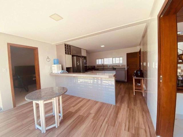 Casa / Sobrado em Condomínio para Venda em Barra dos Coqueiros/SE Olhos D'água 5 Quartos