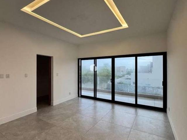 Casa / Sobrado em Condomínio para Venda em Barra dos Coqueiros/SE SE 100 4 Quartos
