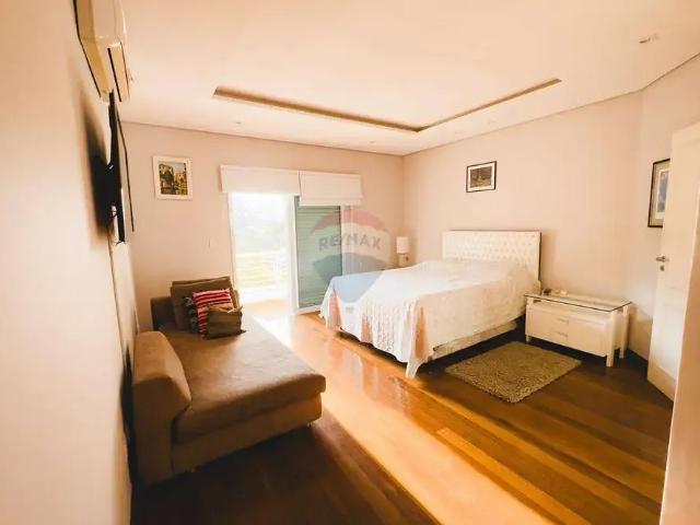 Casa / Sobrado em Condomínio para Venda em Barueri/SP Tamboré 5 Quartos