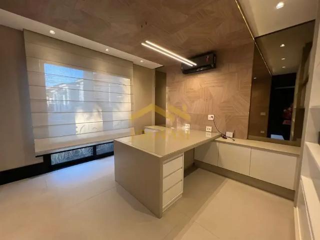 Casa / Sobrado em Condomínio para Venda em Barueri/SP Alphaville Conde II 4 Quartos