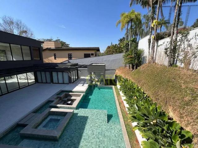 Casa / Sobrado em Condomínio para Venda em Barueri/SP Alphaville Industrial 5 Quartos