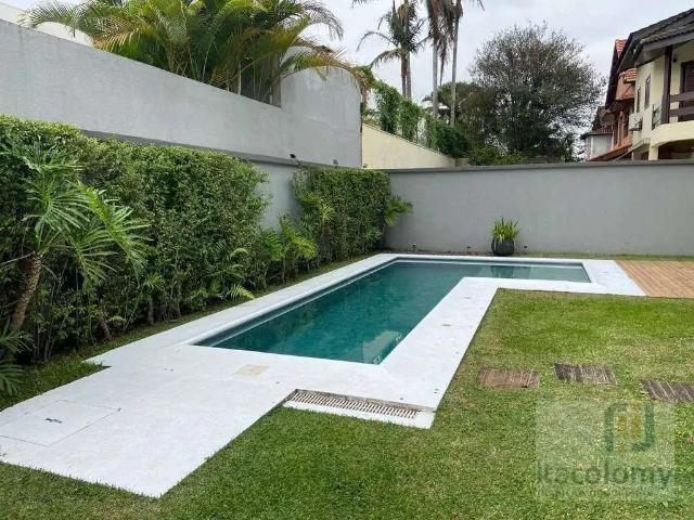Casa / Sobrado em Condomínio para Venda em Barueri/SP Alphaville Residencial Dois 5 Quartos